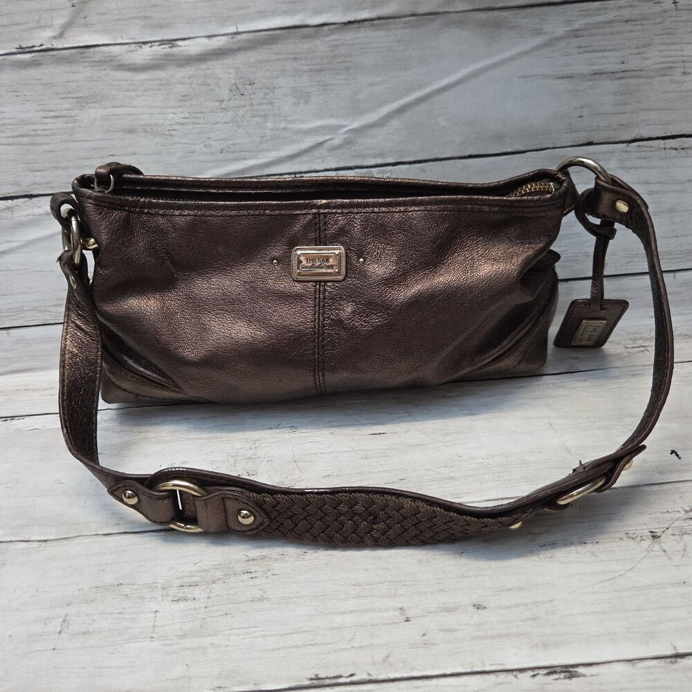 The Sak Metallic Bronze Pebble Leather Shoulder Baguette Bag Handbag Medium